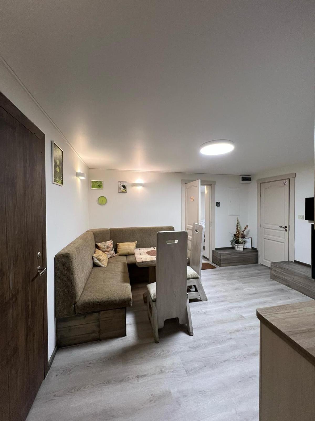Kubu Ground Floor Rooms Klaipėda Dış mekan fotoğraf
